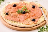 Promo Pizza saumon à 8,95 € dans le catalogue Supermarchés Match à La Madeleine