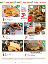 Offre Baguette dans le catalogue Auchan Hypermarché du moment à la page 19