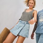 Jupe-short en jean coton denim bleach femme dans le catalogue La Halle