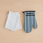 GANT DE CUISINE - SANS MARQUE en promo chez Auchan Hypermarché GANT DE CUISINE - SANS MARQUE dans le catalogue Auchan Hypermarché