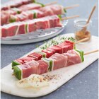 Assortiment 3 brochettes de porc et 3 brochettes de boeuf CARREFOUR Le Marché - Carrefour à Saint-Germain-en-Laye Assortiment 3 brochettes de porc et 3 brochettes de boeuf CARREFOUR Le Marché en promo chez Carrefour Saint-Germain-en-Laye à 9,95 €