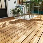 Dalle terrasse autoportante en bois Halden Klikstrom L.120 x l.75 x ep.6,1cm - Klikstrom en promo chez Castorama Dalle terrasse autoportante en bois Halden Klikstrom L.120 x l.75 x ep.6,1cm - Klikstrom dans le catalogue Castorama