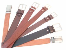 Damen- oder Herren-Gürtel bei famila Nordost in Garbsen Damen- oder Herren-Gürtel im Angebot bei famila Nordost Garbsen für 4,99 €