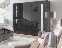 Drehtürenschrank bei Höffner in Fürth Drehtürenschrank im Angebot bei Höffner Fürth für 1.298,00 €