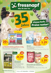 Aktueller Fressnapf Prospekt "35 Jahre - Pfoten hoch, Preise runter!" Seite 1 von 22 Seiten für Stade