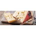 Emmental de Savoie I.G.P. La Pointe Percée en promo chez Carrefour Emmental de Savoie I.G.P. La Pointe Percée dans le catalogue Carrefour