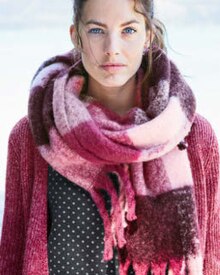 Schal bei Ernstings family in Leverkusen Schal im Angebot bei Ernstings family Leverkusen für 12,99 €