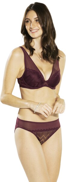 Slip PULP + Soutien gorge push up PUL - Géant Casino à Saint-Étienne Slip PULP + Soutien gorge push up PUL en promo chez Géant Casino Saint-Étienne à 6,00 €