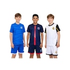 Mini kit enfant PSG, OM ou REAL MADRID en promo chez Carrefour Mini kit enfant PSG, OM ou REAL MADRID dans le catalogue Carrefour