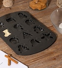 Moule 12 empreintes noël métal - Maxi Bazar à Strasbourg Moule 12 empreintes noël métal en promo chez Maxi Bazar Strasbourg à 9,99 €