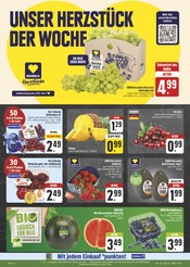 Erdbeeren im E center Prospekt in Schwabach Aktueller E center Prospekt mit Erdbeeren, "Wir lieben Lebensmittel!", Seite 10
