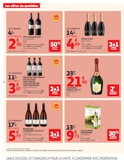 Champagne en promo dans le catalogue Auchan Hypermarché à la page 16