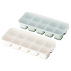 Eiswürfelbehälter mit Deckel versch. Farben von SPJUTROCKA für 3,99 € bei IKEA im Angebot Eiswürfelbehälter mit Deckel versch. Farben von SPJUTROCKA im aktuellen IKEA Prospekt