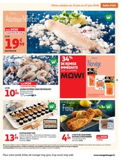 Promos Sushi dans le catalogue "LES TOPS" de Auchan Hypermarché Sushi en promo dans le catalogue Auchan Hypermarché à la page 23