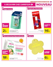 Offre Couches dans le catalogue Carrefour du moment à la page 13