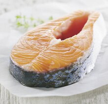 Darne de saumon - Casino Supermarchés à Paris Darne de saumon en promo chez Casino Supermarchés Paris à 13,00 €