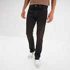 Jeans straight 5 poches Liberto denim dirty homme - La Halle Jeans straight 5 poches Liberto denim dirty homme à 16,49 € dans le catalogue La Halle