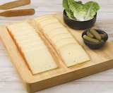 Fromage pour raclette nature/3 poivres ou nature/fumé ou nature/piment en promo chez Super U Amiens à 6,50 €