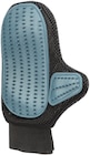 Fellpflege-Handschuh Angebote von TRIXIE bei Garten-Center Nordharz GmbH & Co. KG Braunschweig für 2,99 €