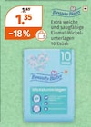 Extra weiche und saugfähige Einmal-Wickelunterlagen von Beauty Baby im aktuellen Müller Prospekt für 1,35 €