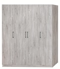 Armoire 4p en promo chez Crack Évry à 272,00 €