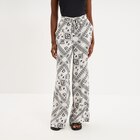 Pantalon large taille élastiquée blanc femme - La Halle à Valence Pantalon large taille élastiquée blanc femme en promo chez La Halle Valence à 10,00 €