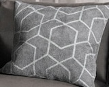 Deko-Kissen Angebote von HOME IDEAS bei Penny Marl für 5,99 €