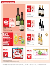 Promos Vin Gris dans le catalogue "Chaque semaine, plus de 3000 offres en magasin" de Auchan Hypermarché à la page 42