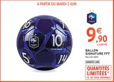 Ballon Signature FFF en promo à 9,90 € chez Intermarché Super Ballon Signature FFF dans le catalogue Intermarché Super