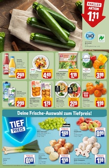 Obst im aktuellen REWE Prospekt (München) Obst im REWE Prospekt "Dein Markt" mit 30 Seiten (München)
