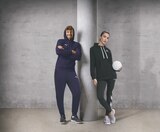 Damen-Sweathoodie oder Damen-Leggings von Hummel im aktuellen Lidl Prospekt für 6,99 €