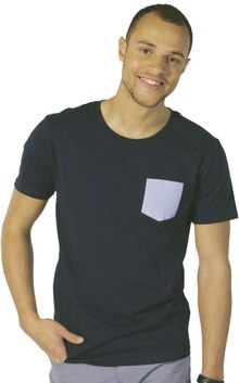 Tee-shirt poche - Géant Casino à Montpellier Tee-shirt poche en promo chez Géant Casino Montpellier à 8,00 €