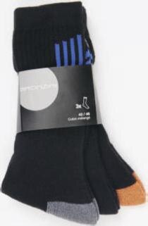 Géant Casino Bordeaux - Lot de 3 paires de chaussettes sport Promo Lot de 3 paires de chaussettes sport dans le catalogue Géant Casino Soldes : Jusqu'à -70% d'économies à Bordeaux