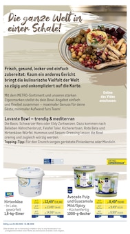 Chips im METRO Prospekt "Monatsmix August" mit 44 Seiten (Pforzheim)