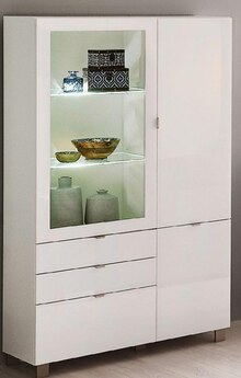 Vitrine bei XXXLutz Möbelhäuser in Darmstadt Vitrine im Angebot bei XXXLutz Möbelhäuser Darmstadt für 369,00 €