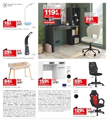 Offre Lampe Bureau dans le catalogue But du moment à la page 21