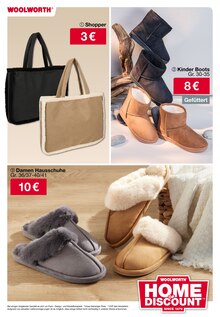 Hausschuhe im aktuellen Woolworth Prospekt (Göttingen) Hausschuhe im Woolworth Prospekt "Aktuelle Angebote" mit 57 Seiten (Göttingen)