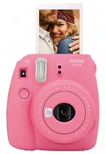 Saturn Remscheid - Instax Mini 9 Travel Set inkl.10er Film Sofortbildkamera Instax Mini 9 Travel Set inkl.10er Film Sofortbildkamera Angebot bei Saturn Remscheid im Prospekt "ZUHAUSE LEBEN & ARBEITEN!"