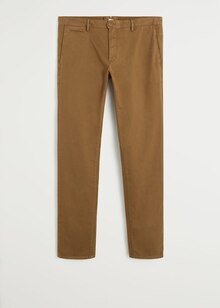 Mango Quincy-sous-Sénart - Pantalon chino slim-fit premium Promo Pantalon chino slim-fit premium dans le catalogue Mango "Nous adaptons nos services pour continuer être là pour vous" à Quincy-sous-Sénart