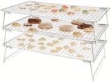 Aktuelle Backzubehör Angebote bei Tchibo im Supermarkt in Mönchengladbach Aktuelles 3-stöckiges Abkühlgitter Angebot bei Tchibo im Supermarkt in Mönchengladbach ab 24,99 €