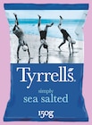 Chips simplement salées, au sel de mer - Tyrrell's dans le catalogue Intermarché