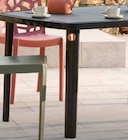 Table ovale en polypropylene blanche en promo chez Intermarché Sotteville-lès-Rouen à 29,99 €