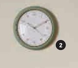 Promo Horloge plastique Ø 28 cm à 5,99 € dans le catalogue Super U à Nalzen