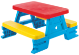 Table de pique-nique pour 4 enfants en promo chez JouéClub Table de pique-nique pour 4 enfants dans le catalogue JouéClub