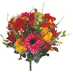 LE BOUQUET DE CHRYSANTHÈMES, BOUTONS DE ROSE ET ZINNIAS en promo chez Centrakor Bastia à 24,99 €