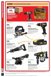 Offre Scie Sabre dans le catalogue Brico Dépôt du moment à la page 14