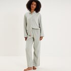 Ensemble pyjama chemise gaze de coton vert clair femme en promo chez La Halle Valenciennes à 20,99 €