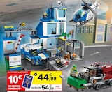 60316 le commissariat de police - LEGO en promo chez JouéClub Saint-Nazaire à 44,99 €