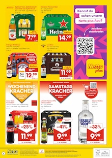 Cola im Netto Marken-Discount Prospekt "DER ORT, AN DEM DU IMMER AUSGEZEICHNETE PREISE FINDEST." mit 2 Seiten (Aschaffenburg)
