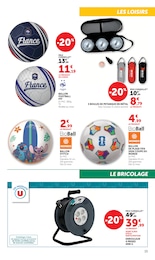 Offre Ballon Football dans le catalogue U Express du moment à la page 15